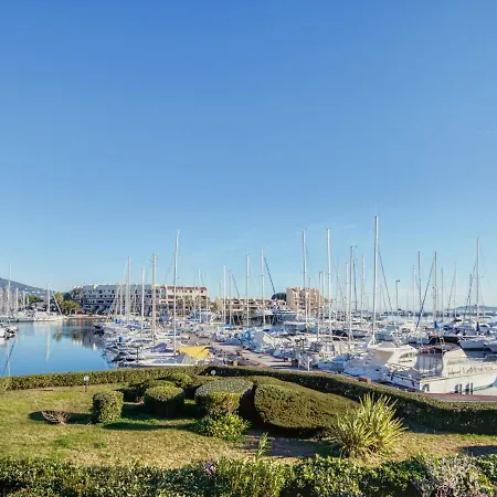 Les Deux Voiles-2 *